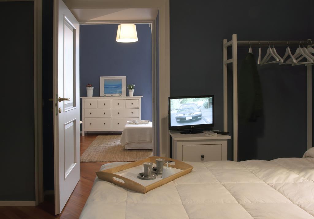 Ortigia Guest House Casa Flora Сиракуза Екстериор снимка