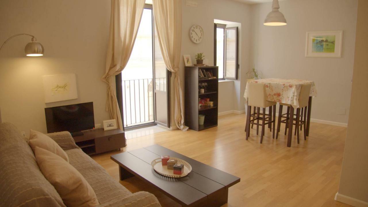 Ortigia Guest House Casa Flora Сиракуза Екстериор снимка
