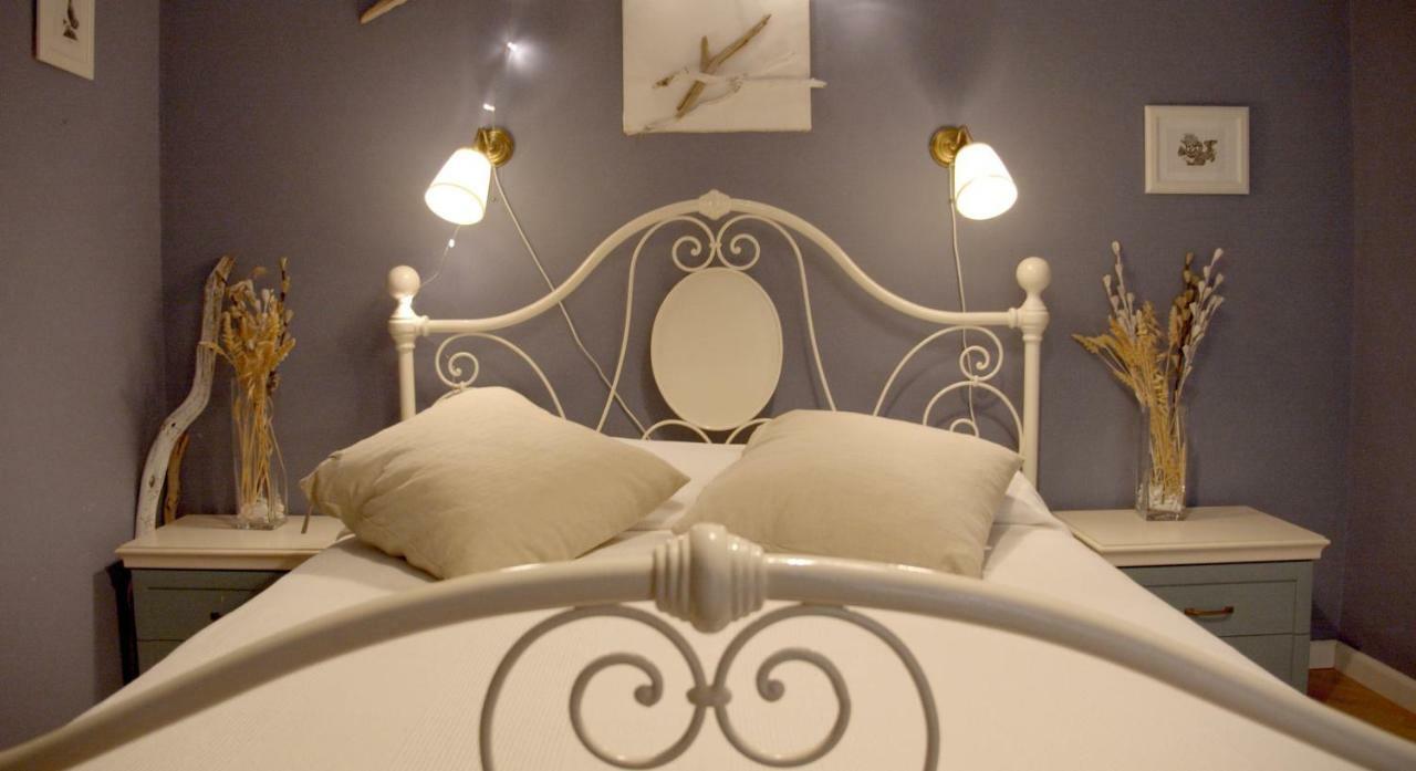 Ortigia Guest House Casa Flora Сиракуза Екстериор снимка